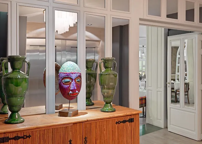 Boutique H10 MontcadaBoutique Hotel